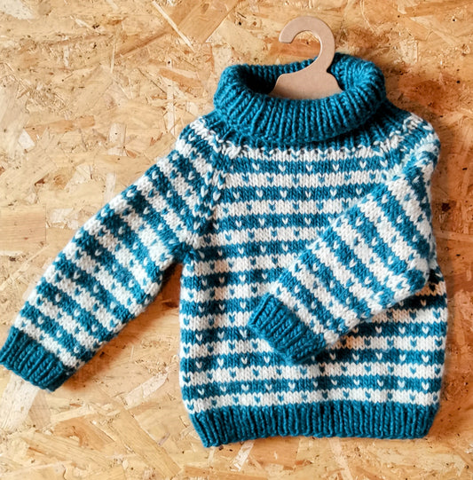 Handknitted Jumper - Turquoise (5-6yrs)