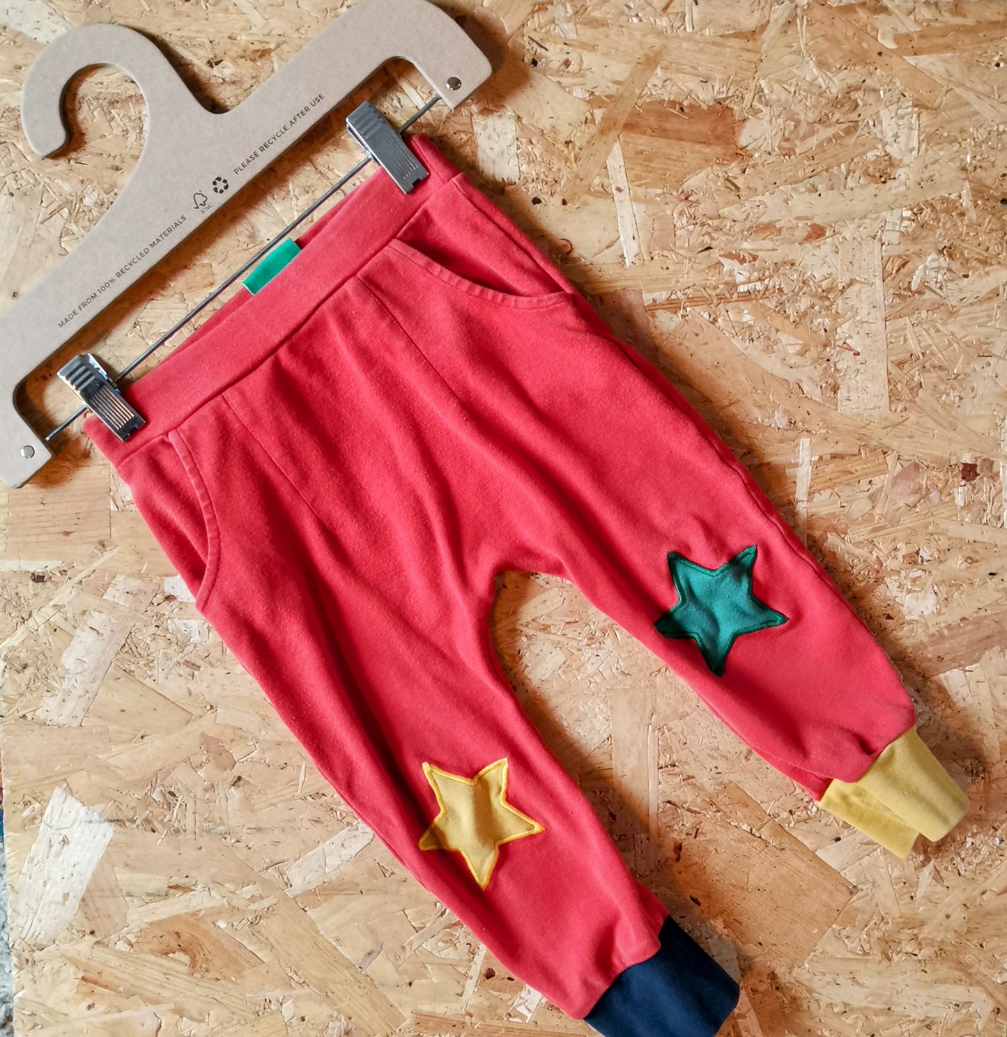 Little Green Radicals Trousers - Red Star (3-4yrs)